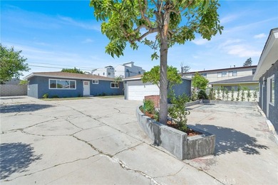 Properties like this rarely hit the market-only one duplex has - photo 12