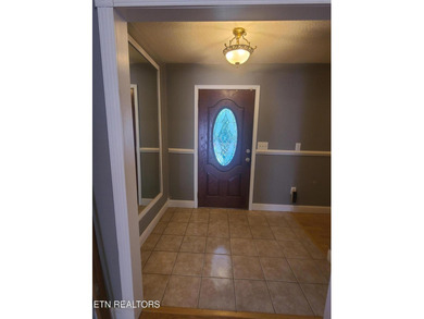 Charming 3BR, 2BA home on 2 lots located in Lake Tansi - photo 8