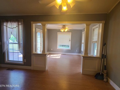 Charming 3BR, 2BA home on 2 lots located in Lake Tansi - photo 10