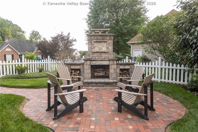 MODERN FARMHOUSE STYLE completely updated throughout, first - photo 43