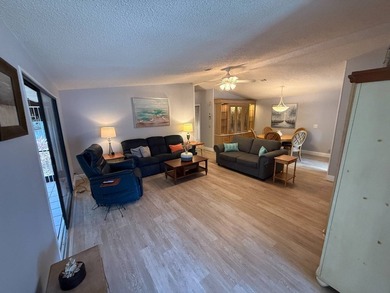 1806 total square footage under A/C. This well-cared-for home - photo 3