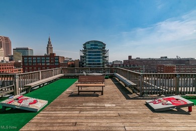 Welcome to downtown living at its best in this stylish 1-bedroom - photo 21