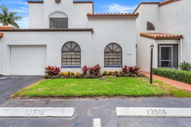 Lake Wellington Townhome/Townhouse For Sale in Wellington Florida