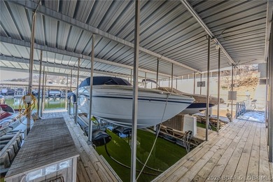 Prime Osage Beach Lakefront Opportunity! This furnished - photo 26
