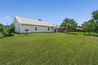 Welcome to this beautifully designed home in the desirable - photo 27