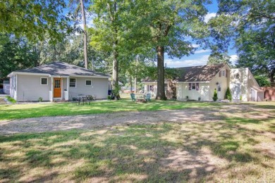 Lake Home For Sale in Suffield, Connecticut