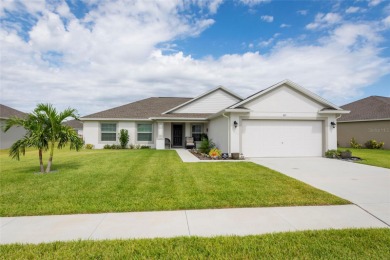 Lake Rochelle Home Sale Pending in Winter Haven Florida