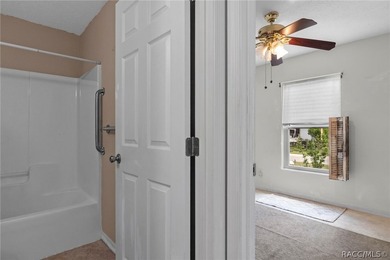 Great 3 Bedroom block home in nice area of Homosassa. Perfect - photo 19