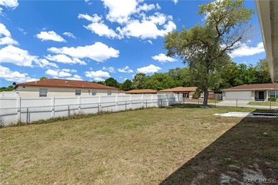 Great 3 Bedroom block home in nice area of Homosassa. Perfect - photo 26