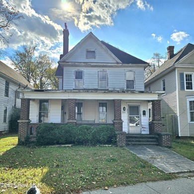 Pasquotank River Home For Sale in Elizabeth City North Carolina