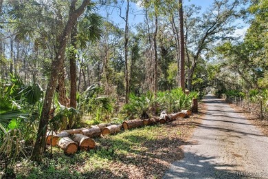 Feast your eyes on this stunning waterfront property! Nestled - photo 6