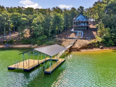 Lewis Smith Lake Home For Sale in Arley Alabama