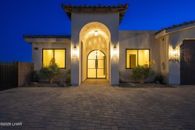 Welcome to 7976 Plaza de Los Pajaros, where luxury meets - photo 9