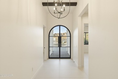 Welcome to 7976 Plaza de Los Pajaros, where luxury meets - photo 10