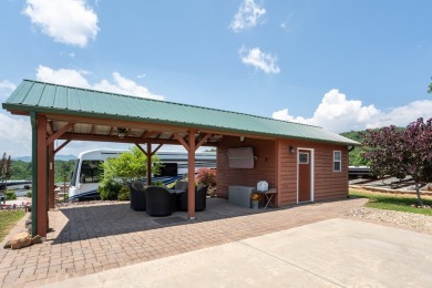 If you're dreaming of upscale RV living with all the comforts of