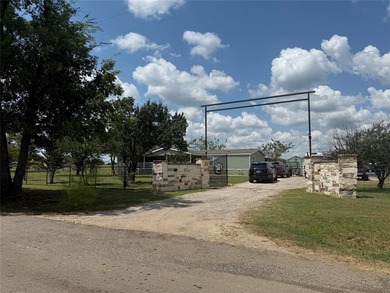 (private lake, pond, creek) Home Active Under Contract in Quinlan Texas