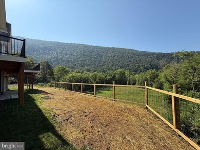 Just 90 minutes from DC, this brand-new custom-built riverfront - photo 11