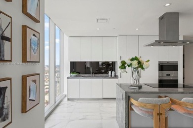 Best layout in Miami--the highly desirable 03-line at Missoni