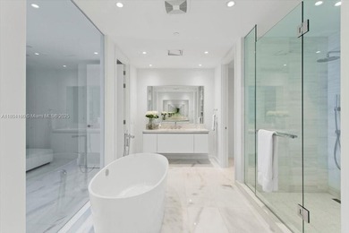 Best layout in Miami--the highly desirable 03-line at Missoni