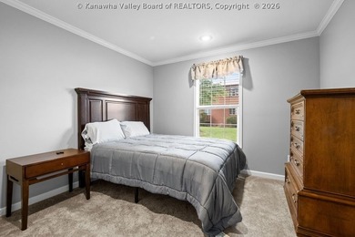 Beautiful and fully furnished Clayton Home -Freedom Soho! This 4 - photo 20