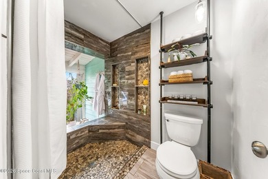 PRICE IMPROVEMENT! Tucked away on a quiet cul-de-sac, peace of - photo 21