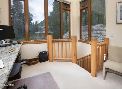 Enjoy an easy, carefree life in this magnificent creekside home - photo 23