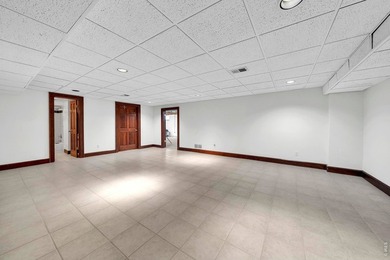 This fabulous Gunbarrel Ranch Home is located in the South - photo 24