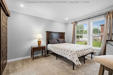 Beautiful and fully furnished Clayton Home -Freedom Soho! This 4 - photo 25