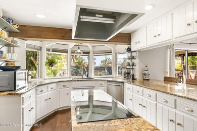 PRICE IMPROVEMENT! Tucked away on a quiet cul-de-sac, peace of - photo 27