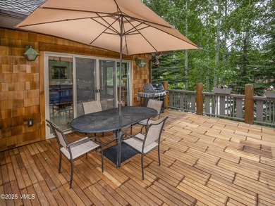 Enjoy an easy, carefree life in this magnificent creekside home - photo 28