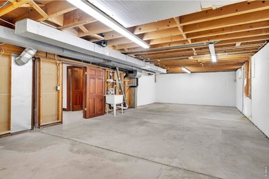 This fabulous Gunbarrel Ranch Home is located in the South - photo 29