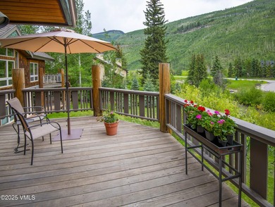 Enjoy an easy, carefree life in this magnificent creekside home - photo 29