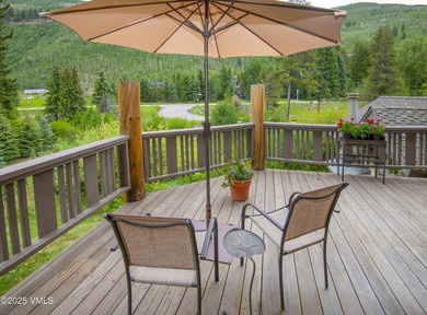 Enjoy an easy, carefree life in this magnificent creekside home - photo 30