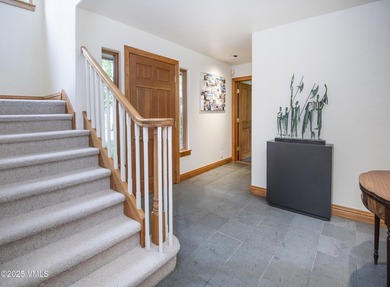 Enjoy an easy, carefree life in this magnificent creekside home - photo 31