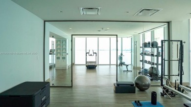 Best layout in Miami--the highly desirable 03-line at Missoni