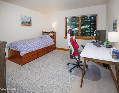 Enjoy an easy, carefree life in this magnificent creekside home - photo 40