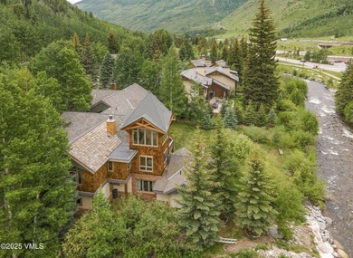Enjoy an easy, carefree life in this magnificent creekside home - photo 50
