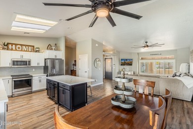 Lake Havasu living at its best! Beautifully updated with new - photo 8
