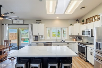 Lake Havasu living at its best! Beautifully updated with new - photo 10