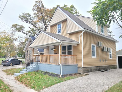 (private lake, pond, creek) Home For Sale in Marion Ohio