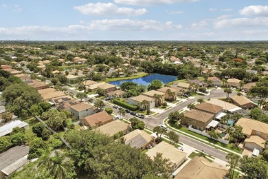 Welcome home! This move-in ready 3-bedroom, 2-bathroom - photo 9