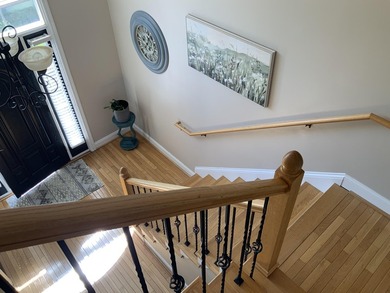 Well maintained 3 bedrooms 2 1/2 bath townhouse in desirable - photo 21