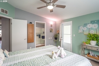 Welcome to this stellar home in the desirable Littlebrook - photo 22