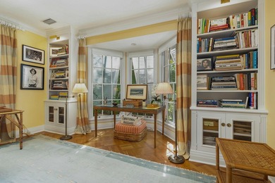 Wonderful Palm Beach cottage on a 14,029 SF lot on Garden Road - photo 7