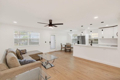 Completely Renovated 2/2 Ground-Floor Condo in Kings Point! - photo 8