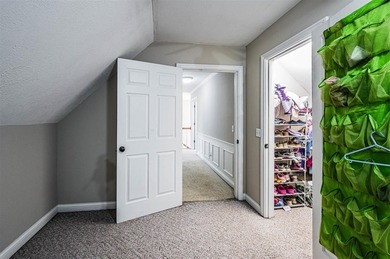 Room to live, land to use, and a setup that fits more than just - photo 29