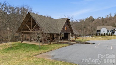 Embrace the mountain river lifestyle in the sought-after - photo 7