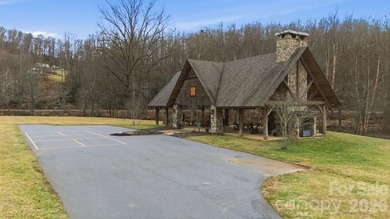 Embrace the mountain river lifestyle in the sought-after - photo 8