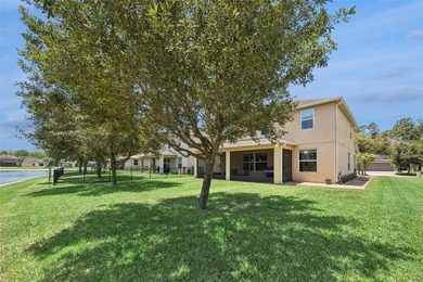 Beautiful two-story lakeview home, offering nearly 3,000 sq ft - photo 46