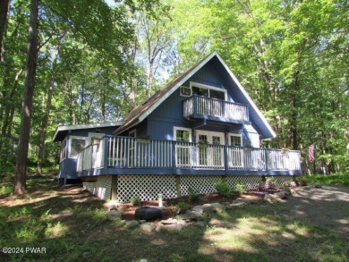 Lake Home For Sale in Lords Valley, Pennsylvania